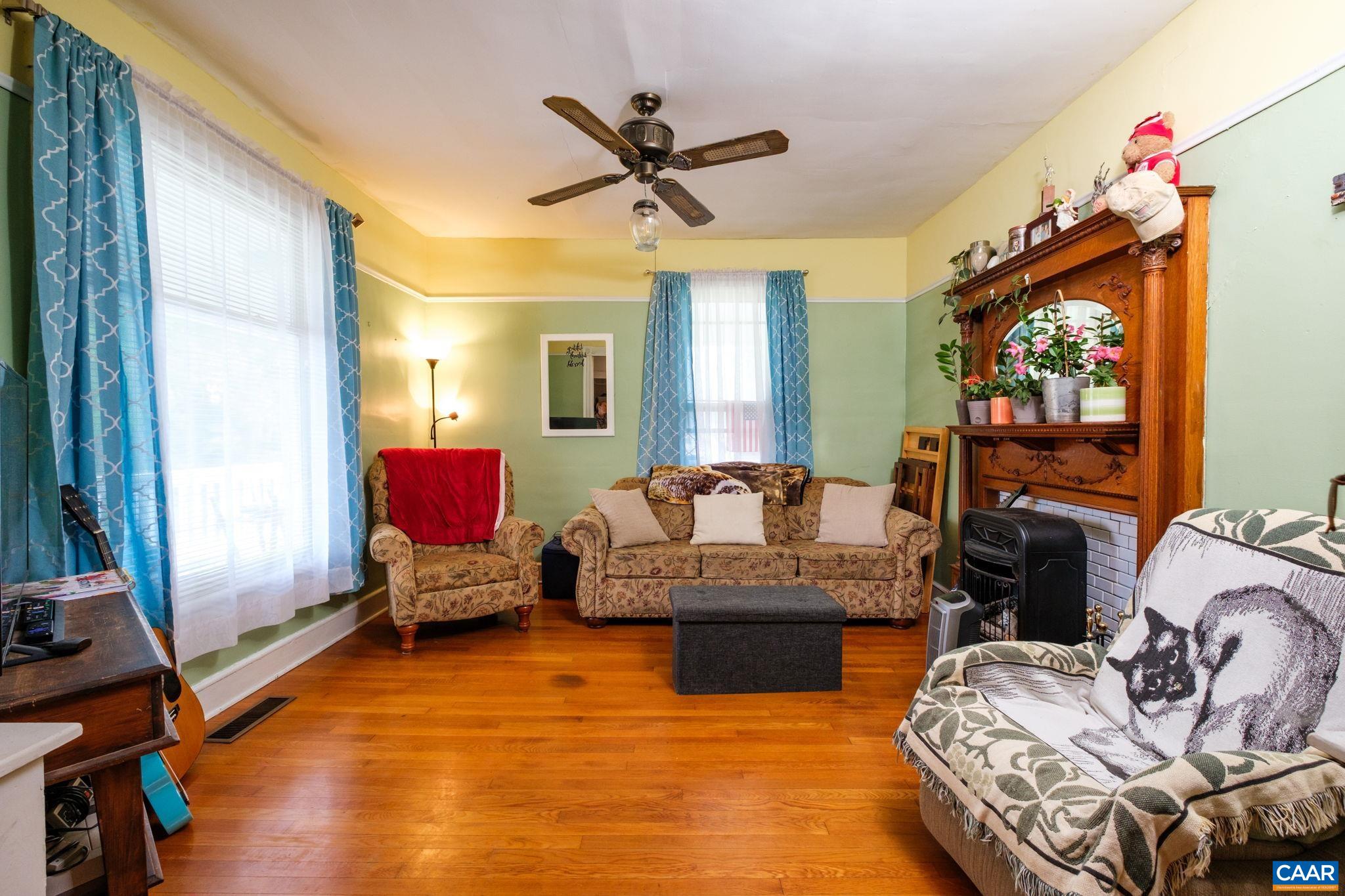 602 FIRST ST, SHENANDOAH, Virginia 22849, 4 Bedrooms Bedrooms, ,2 BathroomsBathrooms,Residential,602 FIRST ST,676925 MLS # 676925