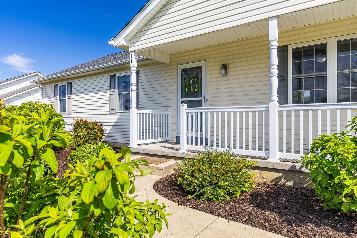11 FOXHALL LN, WEYERS CAVE, Virginia 24486, 3 Bedrooms Bedrooms, ,2 BathroomsBathrooms,Residential,11 FOXHALL LN,676993 MLS # 676993