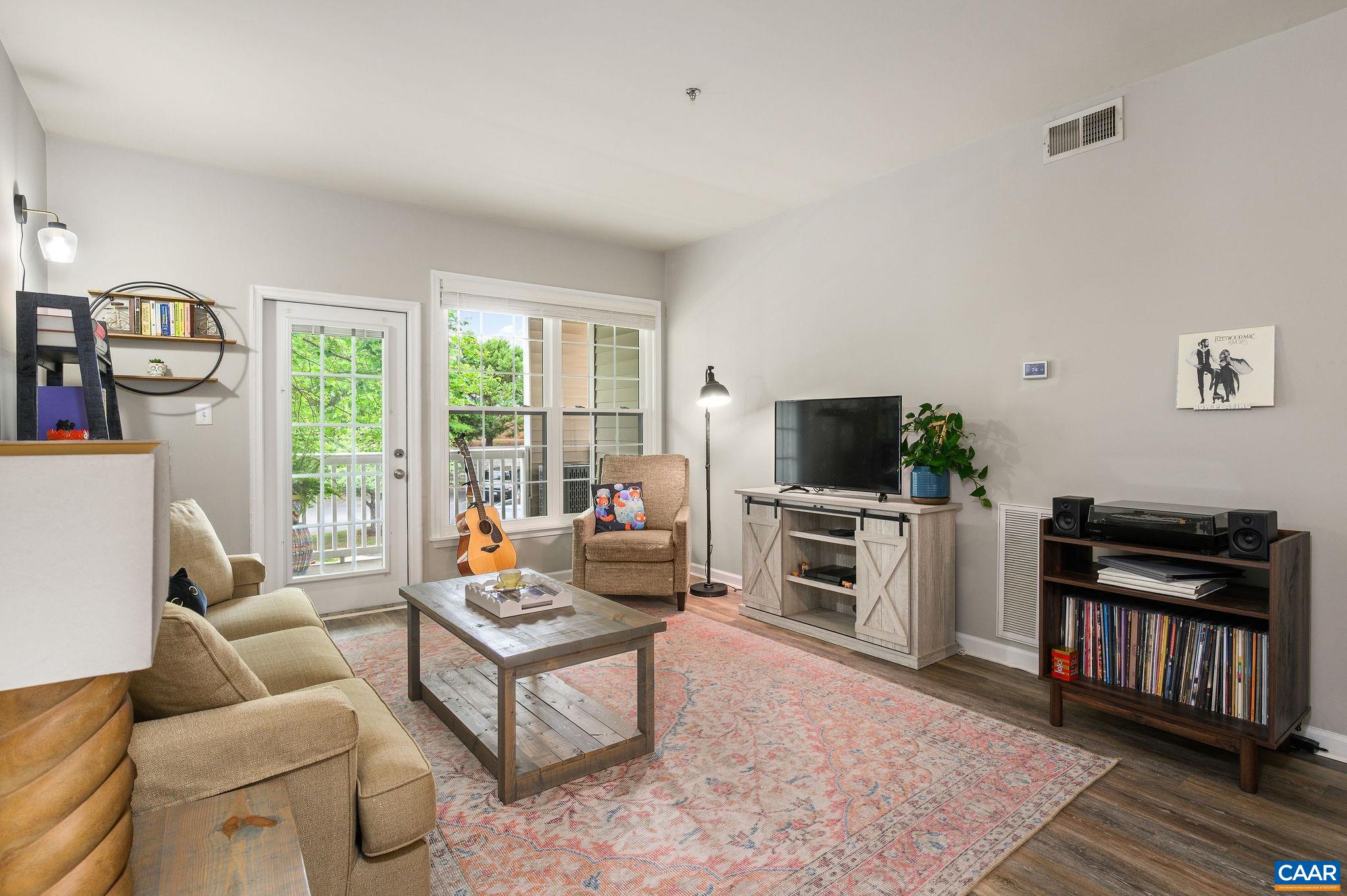 270 RIVERBEND DR, CHARLOTTESVILLE, Virginia 22911, 1 Bedroom Bedrooms, ,1 BathroomBathrooms,Residential,270 RIVERBEND DR,677181 MLS # 677181 270 RIVERBEND DR, CHARLOTTESVILLE, Virginia 22911, 1 Bedroom Bedrooms, ,1 BathroomBathrooms,Residential,270 RIVERBEND DR,677181 MLS # 677181