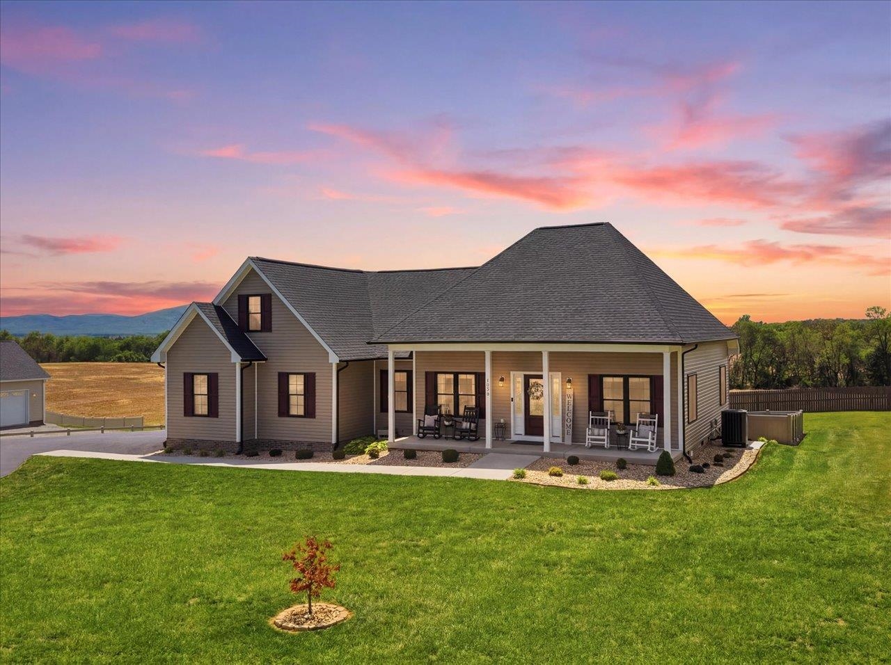 1003 LADD RD, WAYNESBORO, Virginia 22980, 3 Bedrooms Bedrooms, ,2 BathroomsBathrooms,Residential,1003 LADD RD,677239 MLS # 677239