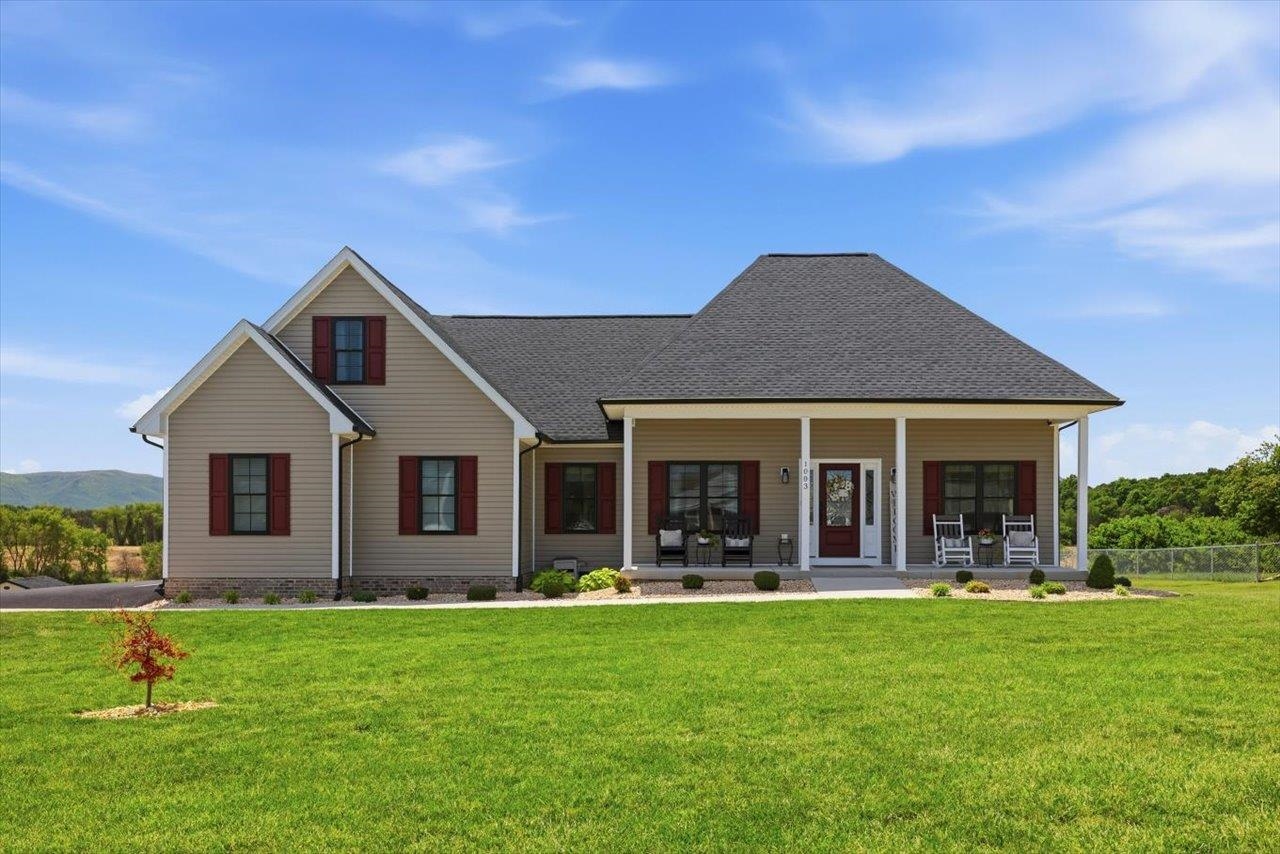 1003 LADD RD, WAYNESBORO, Virginia 22980, 3 Bedrooms Bedrooms, ,2 BathroomsBathrooms,Residential,1003 LADD RD,677239 MLS # 677239 1003 LADD RD, WAYNESBORO, Virginia 22980, 3 Bedrooms Bedrooms, ,2 BathroomsBathrooms,Residential,1003 LADD RD,677239 MLS # 677239