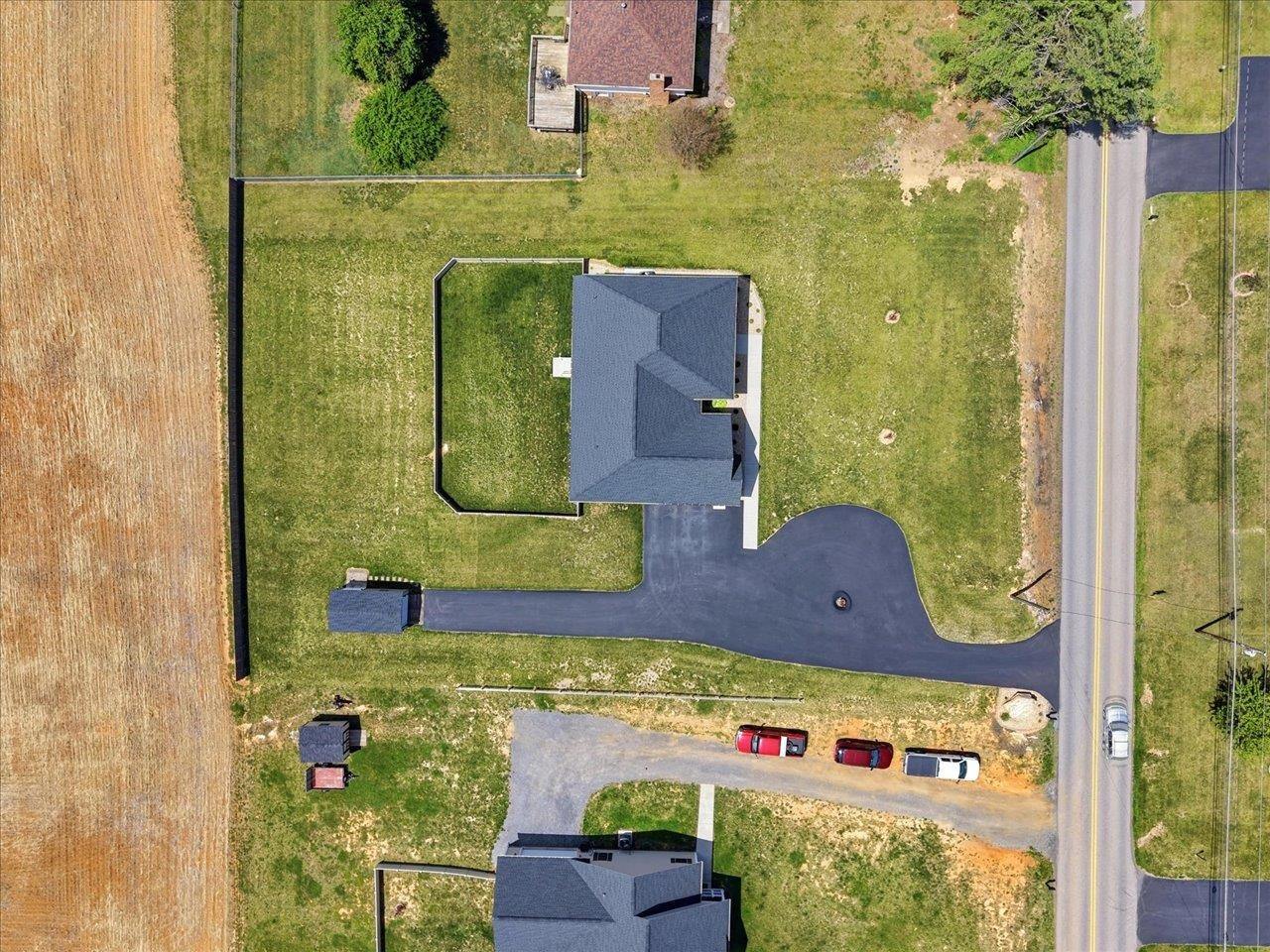 1003 LADD RD, WAYNESBORO, Virginia 22980, 3 Bedrooms Bedrooms, ,2 BathroomsBathrooms,Residential,1003 LADD RD,677239 MLS # 677239 1003 LADD RD, WAYNESBORO, Virginia 22980, 3 Bedrooms Bedrooms, ,2 BathroomsBathrooms,Residential,1003 LADD RD,677239 MLS # 677239