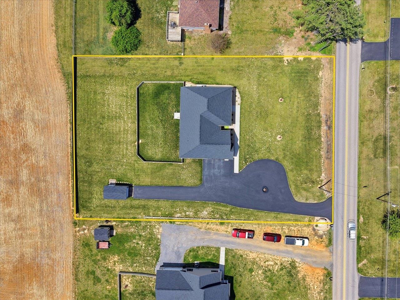 1003 LADD RD, WAYNESBORO, Virginia 22980, 3 Bedrooms Bedrooms, ,2 BathroomsBathrooms,Residential,1003 LADD RD,677239 MLS # 677239 1003 LADD RD, WAYNESBORO, Virginia 22980, 3 Bedrooms Bedrooms, ,2 BathroomsBathrooms,Residential,1003 LADD RD,677239 MLS # 677239