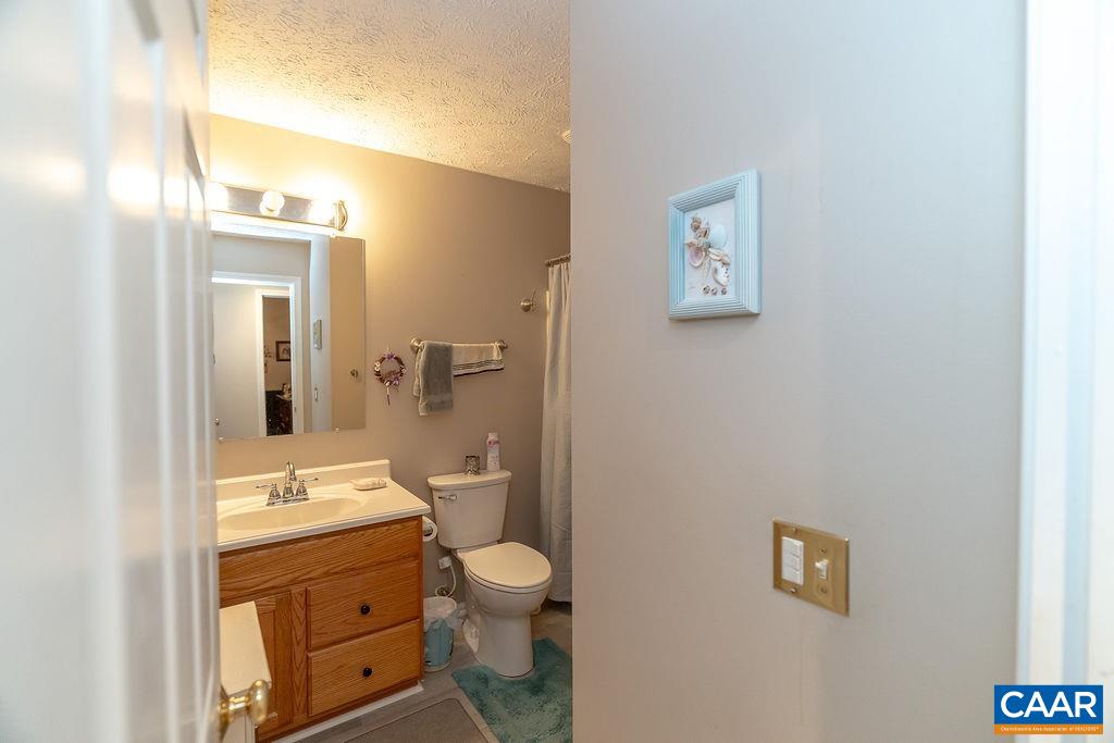 2851 MARTIN KINGS RD, SCOTTSVILLE, Virginia 24590, 5 Bedrooms Bedrooms, ,3 BathroomsBathrooms,Residential,2851 MARTIN KINGS RD,677240 MLS # 677240