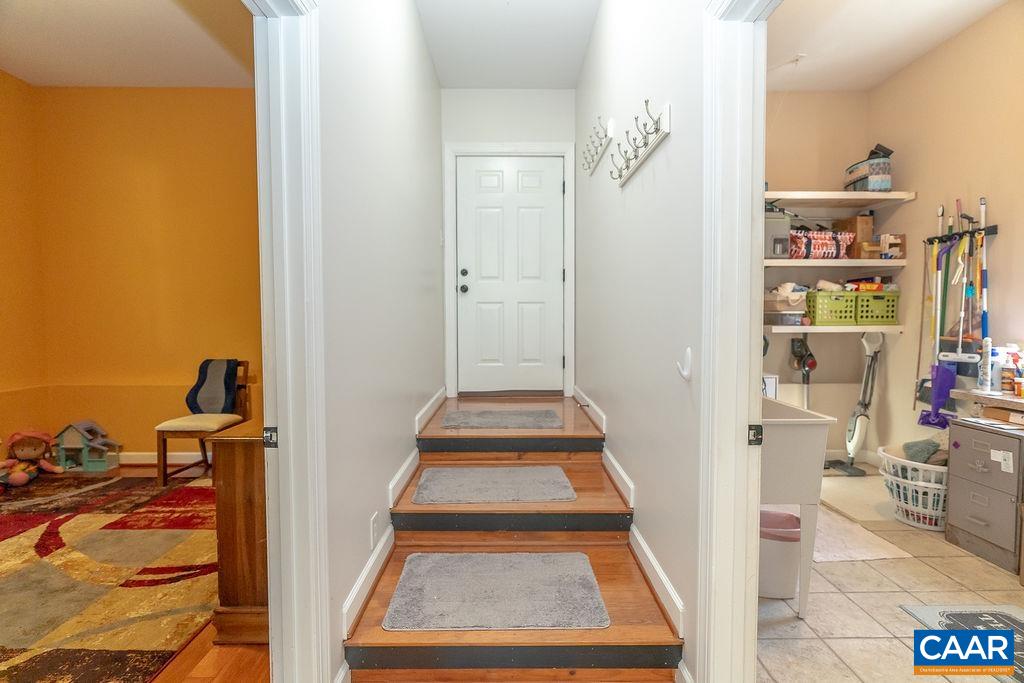 2851 MARTIN KINGS RD, SCOTTSVILLE, Virginia 24590, 5 Bedrooms Bedrooms, ,3 BathroomsBathrooms,Residential,2851 MARTIN KINGS RD,677240 MLS # 677240