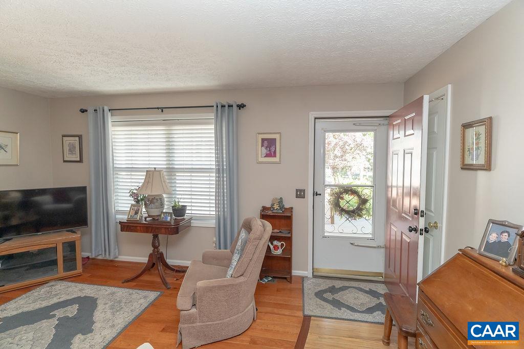 2851 MARTIN KINGS RD, SCOTTSVILLE, Virginia 24590, 5 Bedrooms Bedrooms, ,3 BathroomsBathrooms,Residential,2851 MARTIN KINGS RD,677240 MLS # 677240