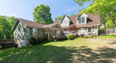 2851 MARTIN KINGS RD, SCOTTSVILLE, Virginia 24590, 5 Bedrooms Bedrooms, ,3 BathroomsBathrooms,Residential,2851 MARTIN KINGS RD,677240 MLS # 677240