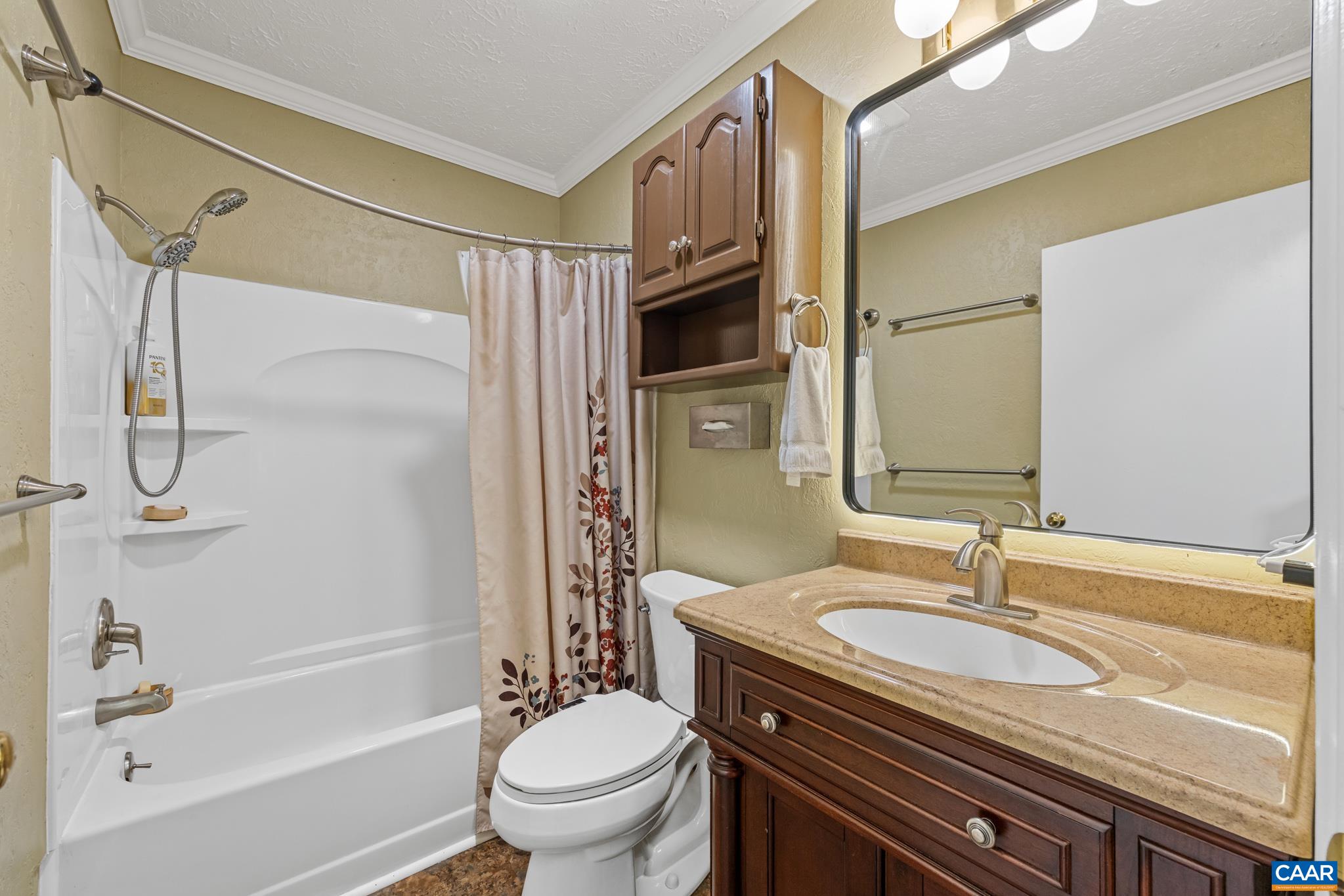 525 JESTER LN, CHARLOTTESVILLE, Virginia 22911, 4 Bedrooms Bedrooms, ,3 BathroomsBathrooms,Residential,525 JESTER LN,677243 MLS # 677243