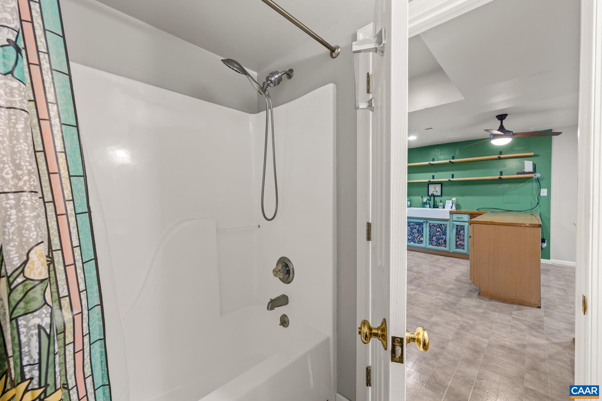 525 JESTER LN, CHARLOTTESVILLE, Virginia 22911, 4 Bedrooms Bedrooms, ,3 BathroomsBathrooms,Residential,525 JESTER LN,677243 MLS # 677243