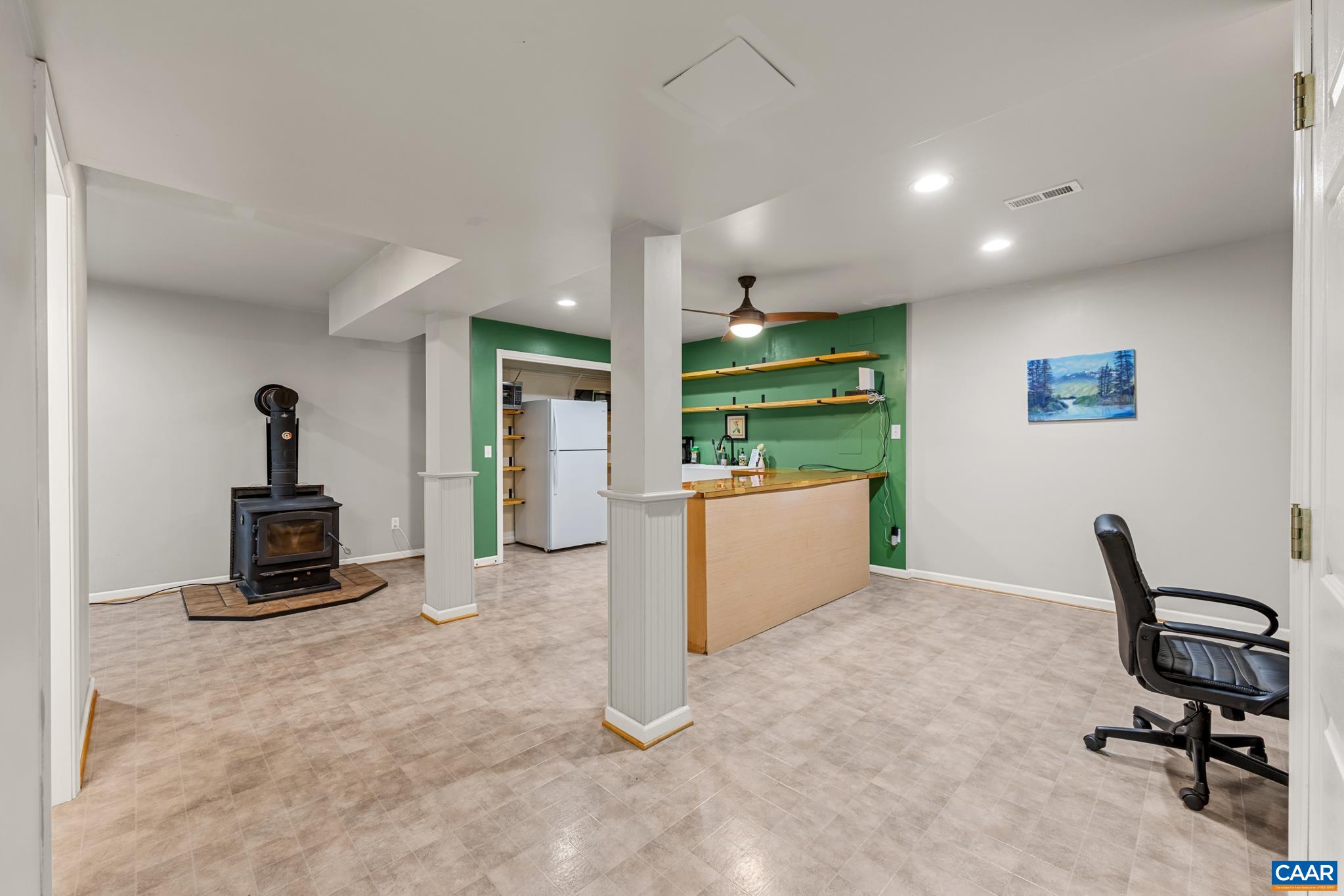 525 JESTER LN, CHARLOTTESVILLE, Virginia 22911, 4 Bedrooms Bedrooms, ,3 BathroomsBathrooms,Residential,525 JESTER LN,677243 MLS # 677243