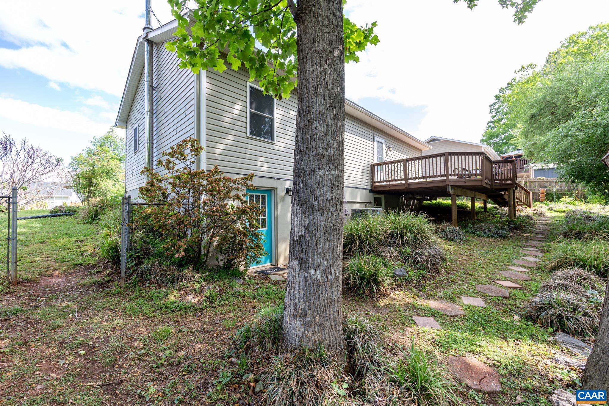 525 JESTER LN, CHARLOTTESVILLE, Virginia 22911, 4 Bedrooms Bedrooms, ,3 BathroomsBathrooms,Residential,525 JESTER LN,677243 MLS # 677243