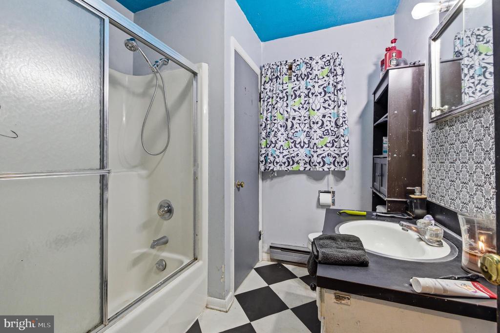 320 WILLOW ST, LURAY, Virginia 22835, 3 Bedrooms Bedrooms, ,1 BathroomBathrooms,Residential,320 WILLOW ST,VAPA2006456 MLS # VAPA2006456