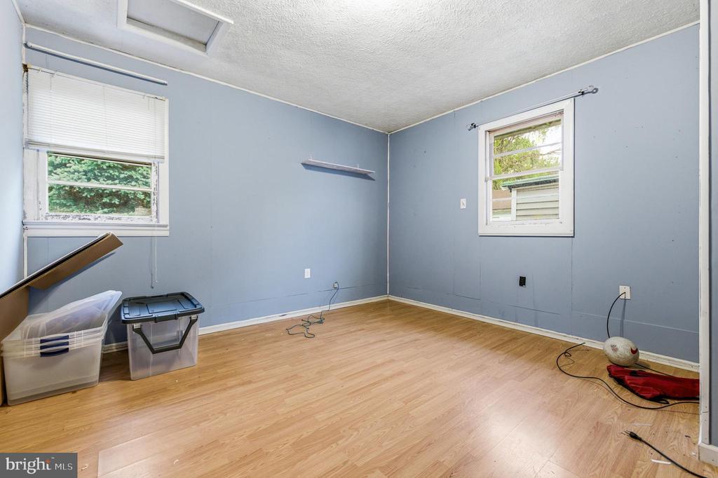 320 WILLOW ST, LURAY, Virginia 22835, 3 Bedrooms Bedrooms, ,1 BathroomBathrooms,Residential,320 WILLOW ST,VAPA2006456 MLS # VAPA2006456