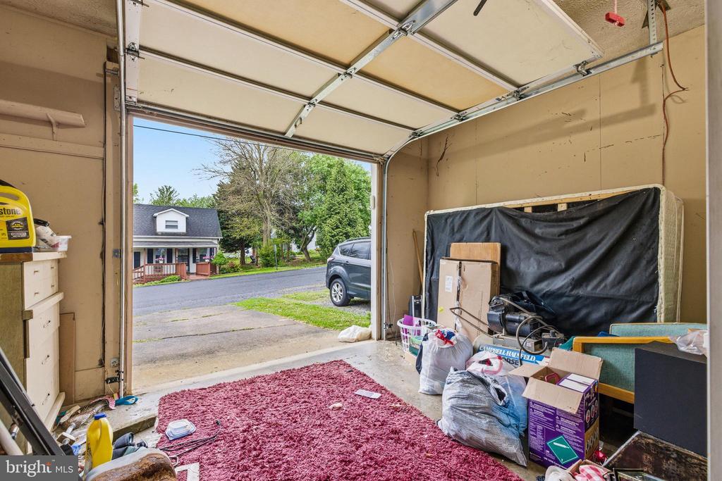 320 WILLOW ST, LURAY, Virginia 22835, 3 Bedrooms Bedrooms, ,1 BathroomBathrooms,Residential,320 WILLOW ST,VAPA2006456 MLS # VAPA2006456