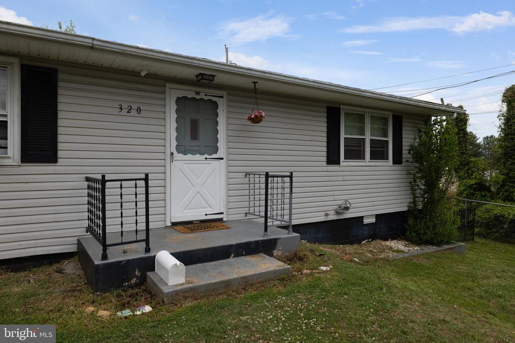 320 WILLOW ST, LURAY, Virginia 22835, 3 Bedrooms Bedrooms, ,1 BathroomBathrooms,Residential,320 WILLOW ST,VAPA2006456 MLS # VAPA2006456