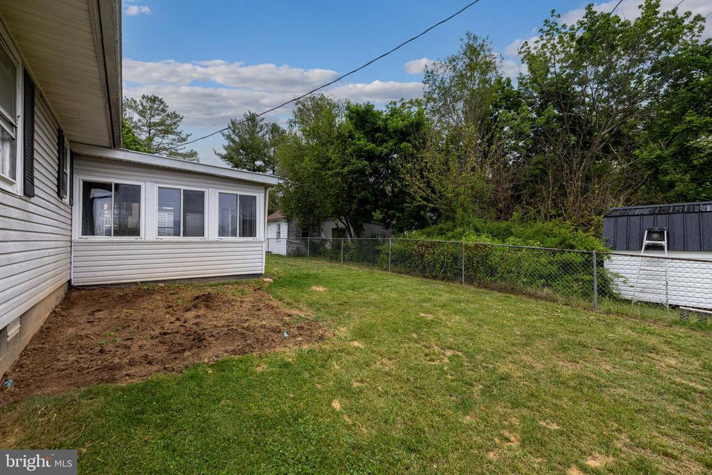 320 WILLOW ST, LURAY, Virginia 22835, 3 Bedrooms Bedrooms, ,1 BathroomBathrooms,Residential,320 WILLOW ST,VAPA2006456 MLS # VAPA2006456