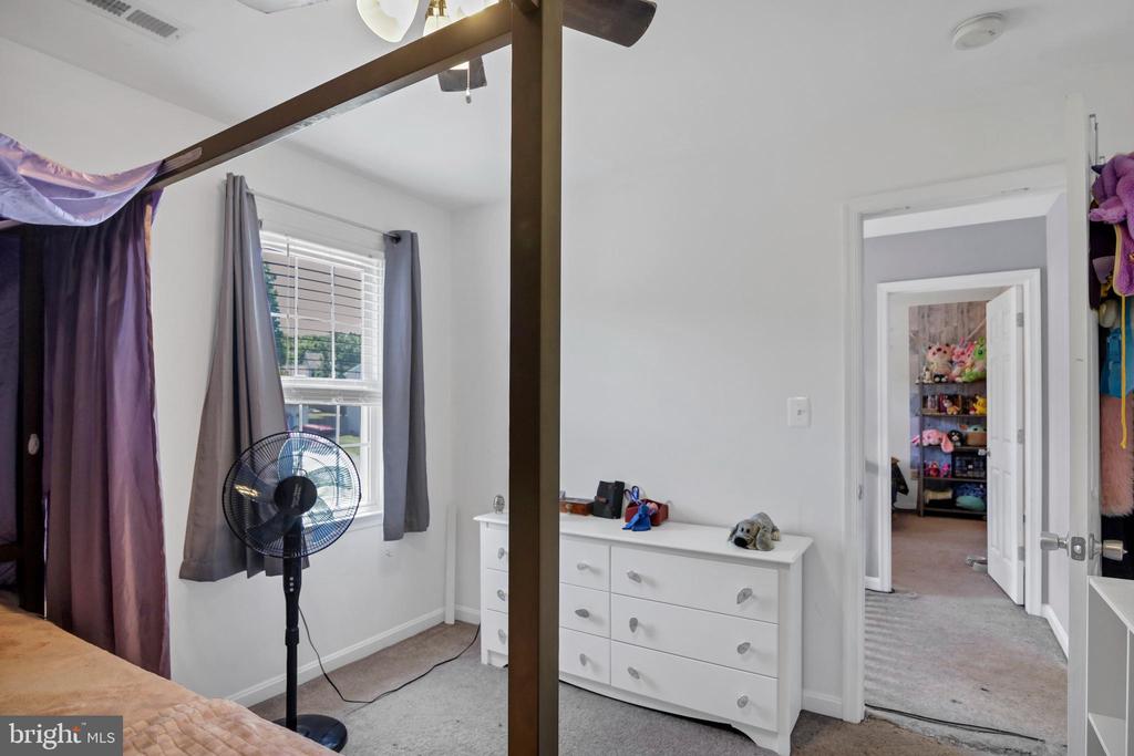 4405 CAVEN CT N, FREDERICKSBURG, Virginia 22408, 3 Bedrooms Bedrooms, ,2 BathroomsBathrooms,Residential,4405 CAVEN CT N,VASP2041416 MLS # VASP2041416