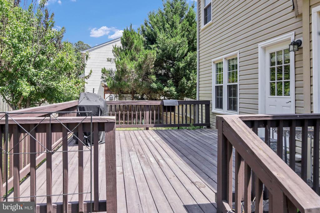 4405 CAVEN CT N, FREDERICKSBURG, Virginia 22408, 3 Bedrooms Bedrooms, ,2 BathroomsBathrooms,Residential,4405 CAVEN CT N,VASP2041416 MLS # VASP2041416