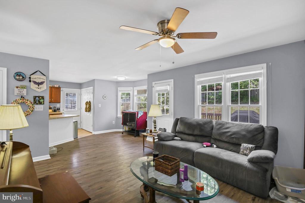 4405 CAVEN CT N, FREDERICKSBURG, Virginia 22408, 3 Bedrooms Bedrooms, ,2 BathroomsBathrooms,Residential,4405 CAVEN CT N,VASP2041416 MLS # VASP2041416