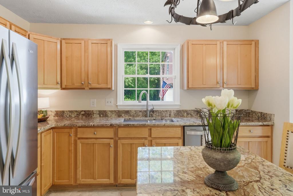 4145 RUNNING QUAIL TRL, AMISSVILLE, Virginia 20106, 3 Bedrooms Bedrooms, ,3 BathroomsBathrooms,Residential,4145 RUNNING QUAIL TRL,VACU2013650 MLS # VACU2013650
