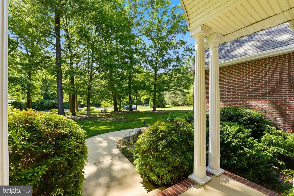4145 RUNNING QUAIL TRL, AMISSVILLE, Virginia 20106, 3 Bedrooms Bedrooms, ,3 BathroomsBathrooms,Residential,4145 RUNNING QUAIL TRL,VACU2013650 MLS # VACU2013650