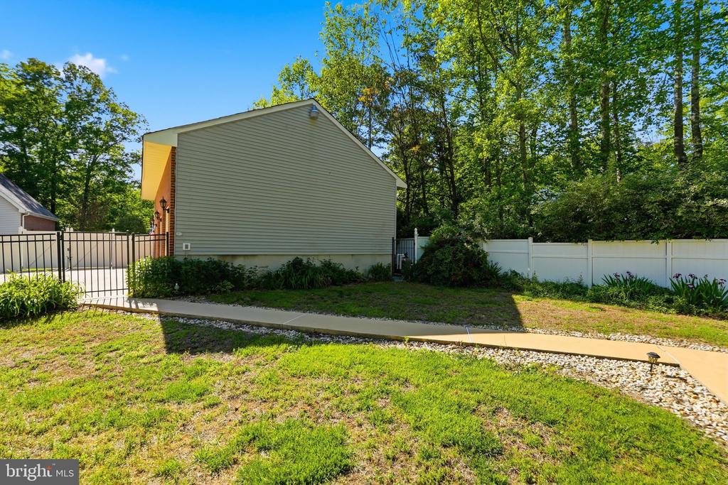 4145 RUNNING QUAIL TRL, AMISSVILLE, Virginia 20106, 3 Bedrooms Bedrooms, ,3 BathroomsBathrooms,Residential,4145 RUNNING QUAIL TRL,VACU2013650 MLS # VACU2013650