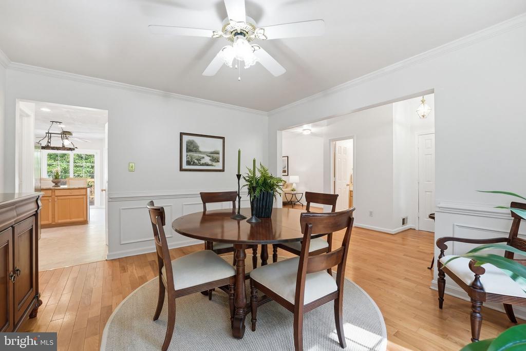 4145 RUNNING QUAIL TRL, AMISSVILLE, Virginia 20106, 3 Bedrooms Bedrooms, ,3 BathroomsBathrooms,Residential,4145 RUNNING QUAIL TRL,VACU2013650 MLS # VACU2013650