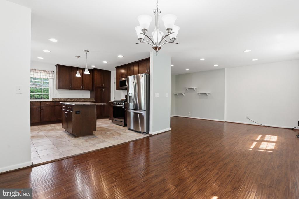 845 CHURCHILL DR, FREDERICKSBURG, Virginia 22407, 4 Bedrooms Bedrooms, ,2 BathroomsBathrooms,Residential,845 CHURCHILL DR,VASP2042046 MLS # VASP2042046