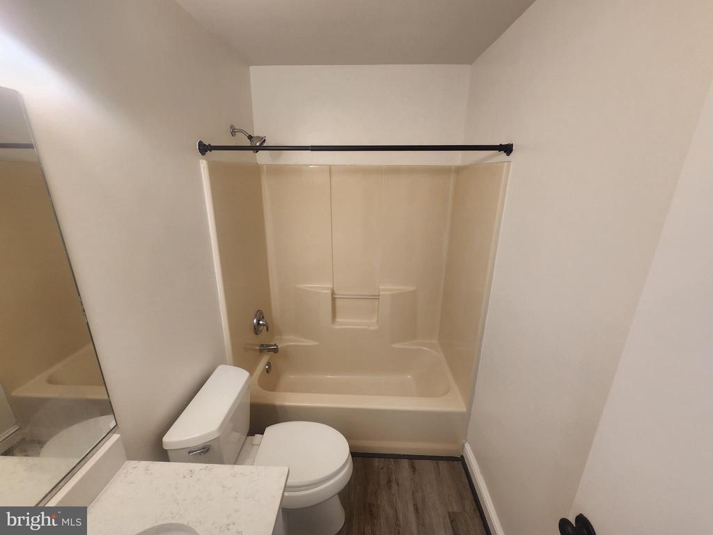 105 BEACHSIDE CV, LOCUST GROVE, Virginia 22508, 3 Bedrooms Bedrooms, ,2 BathroomsBathrooms,Residential,105 BEACHSIDE CV,VAOR2014218 MLS # VAOR2014218