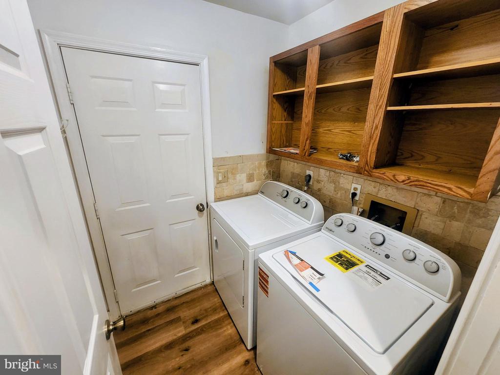 105 BEACHSIDE CV, LOCUST GROVE, Virginia 22508, 3 Bedrooms Bedrooms, ,2 BathroomsBathrooms,Residential,105 BEACHSIDE CV,VAOR2014218 MLS # VAOR2014218
