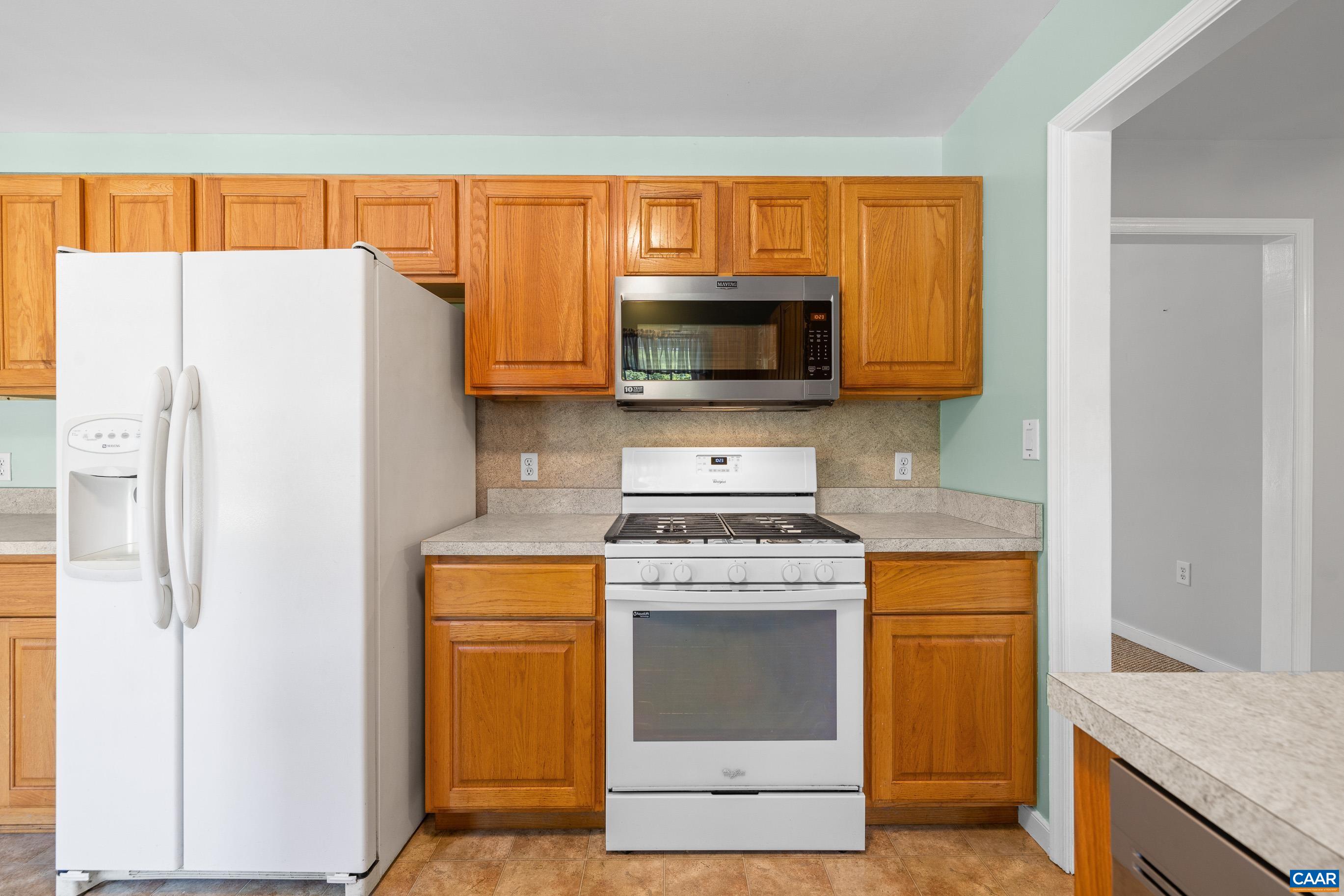 1075 SOCIAL HALL RD, NEW CANTON, Virginia 23123, 3 Bedrooms Bedrooms, ,3 BathroomsBathrooms,Residential,1075 SOCIAL HALL RD,677175 MLS # 677175