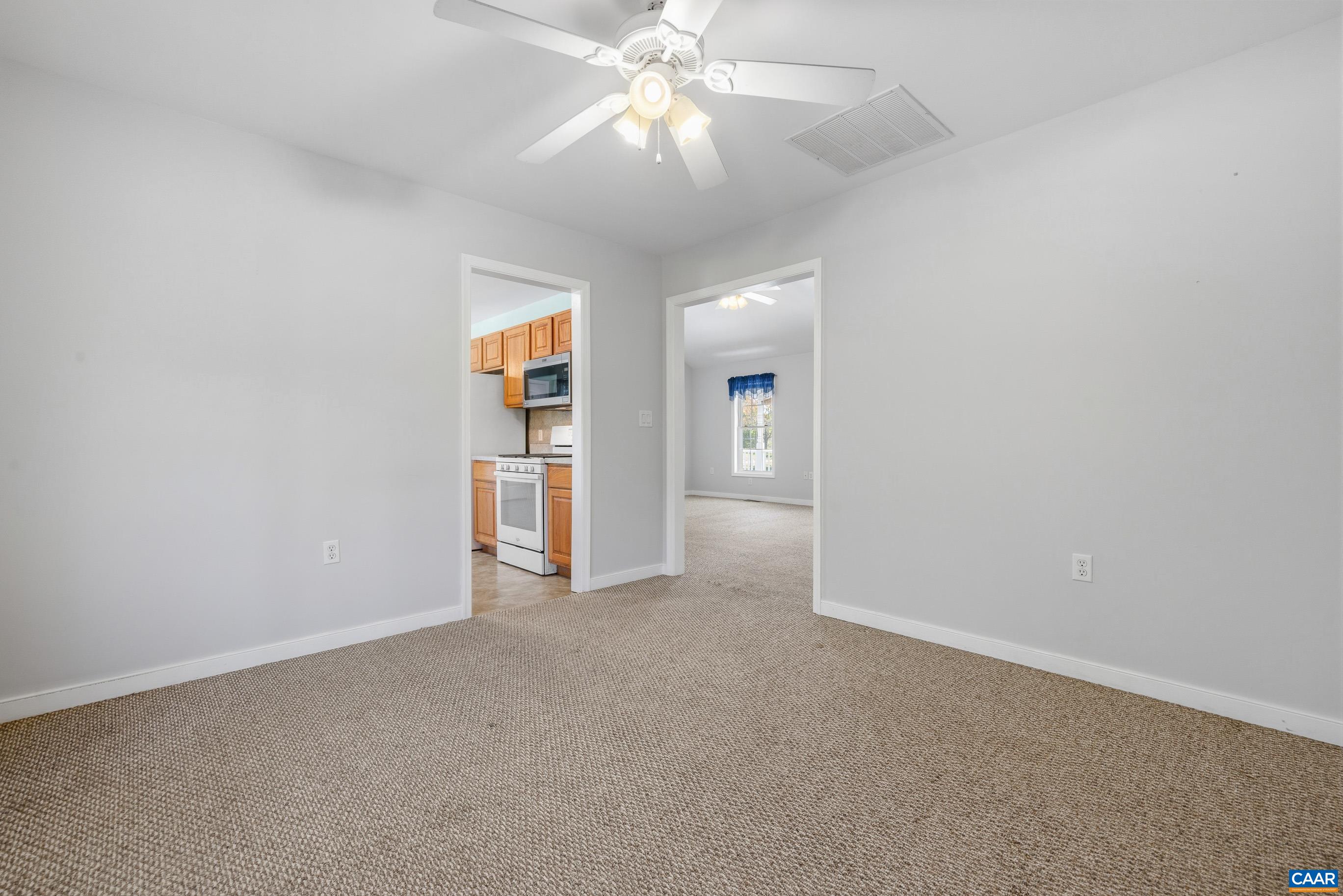 1075 SOCIAL HALL RD, NEW CANTON, Virginia 23123, 3 Bedrooms Bedrooms, ,3 BathroomsBathrooms,Residential,1075 SOCIAL HALL RD,677175 MLS # 677175