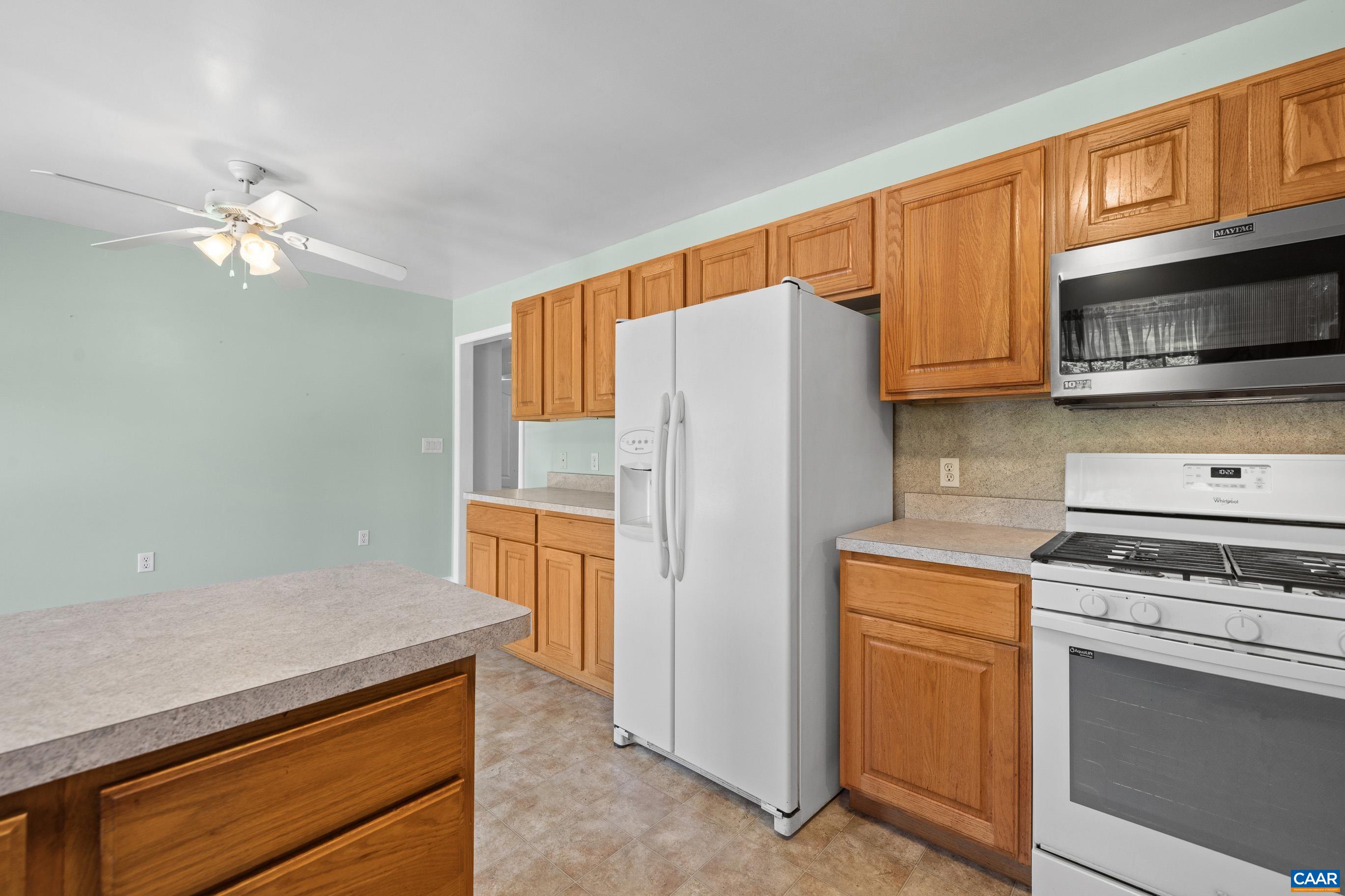 1075 SOCIAL HALL RD, NEW CANTON, Virginia 23123, 3 Bedrooms Bedrooms, ,3 BathroomsBathrooms,Residential,1075 SOCIAL HALL RD,677175 MLS # 677175