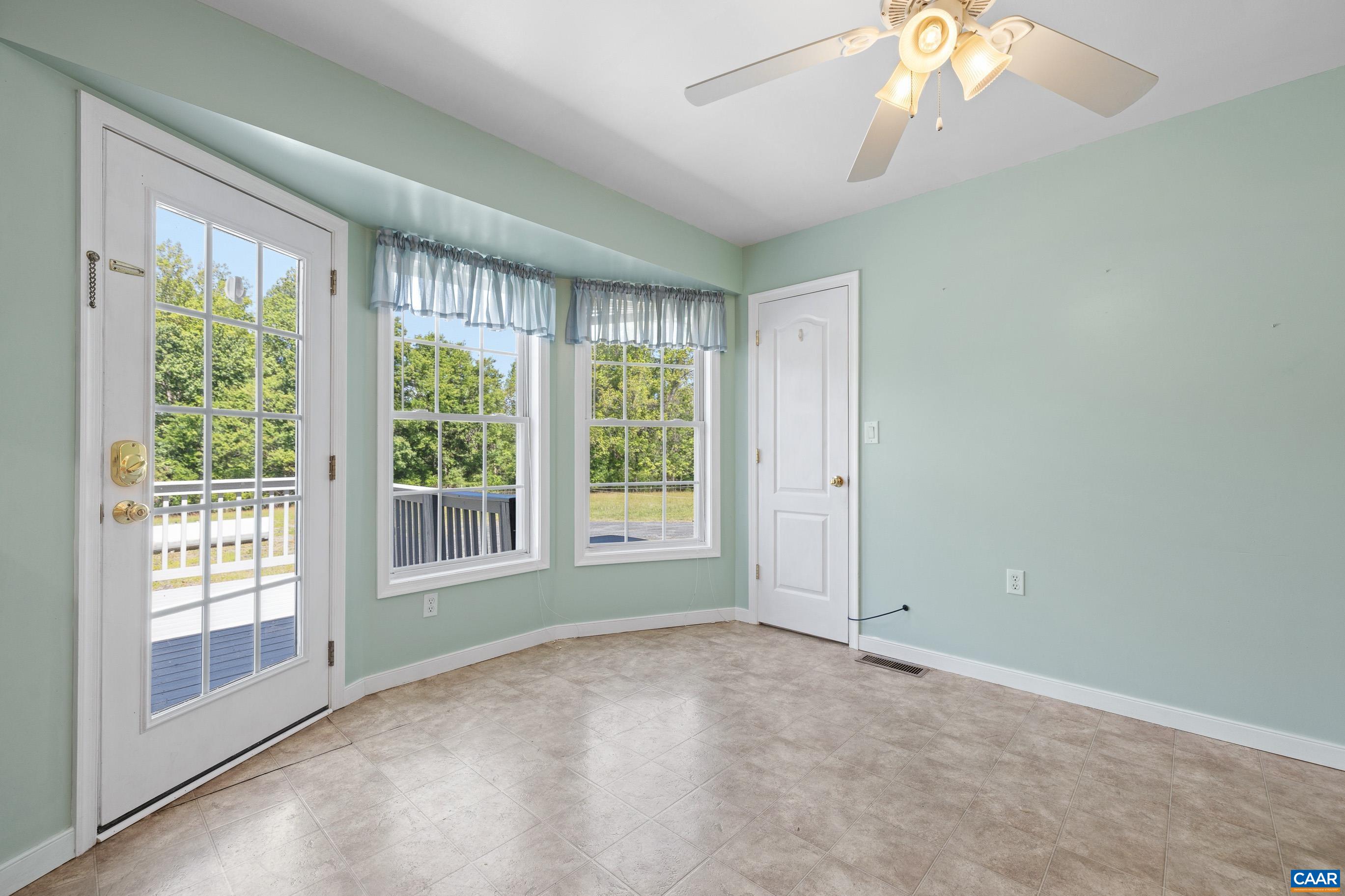 1075 SOCIAL HALL RD, NEW CANTON, Virginia 23123, 3 Bedrooms Bedrooms, ,3 BathroomsBathrooms,Residential,1075 SOCIAL HALL RD,677175 MLS # 677175