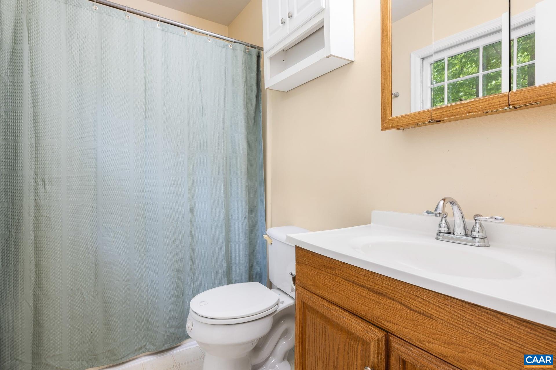 1092 TOWNE LN, CHARLOTTESVILLE, Virginia 22901, 4 Bedrooms Bedrooms, ,3 BathroomsBathrooms,Residential,1092 TOWNE LN,677242 MLS # 677242