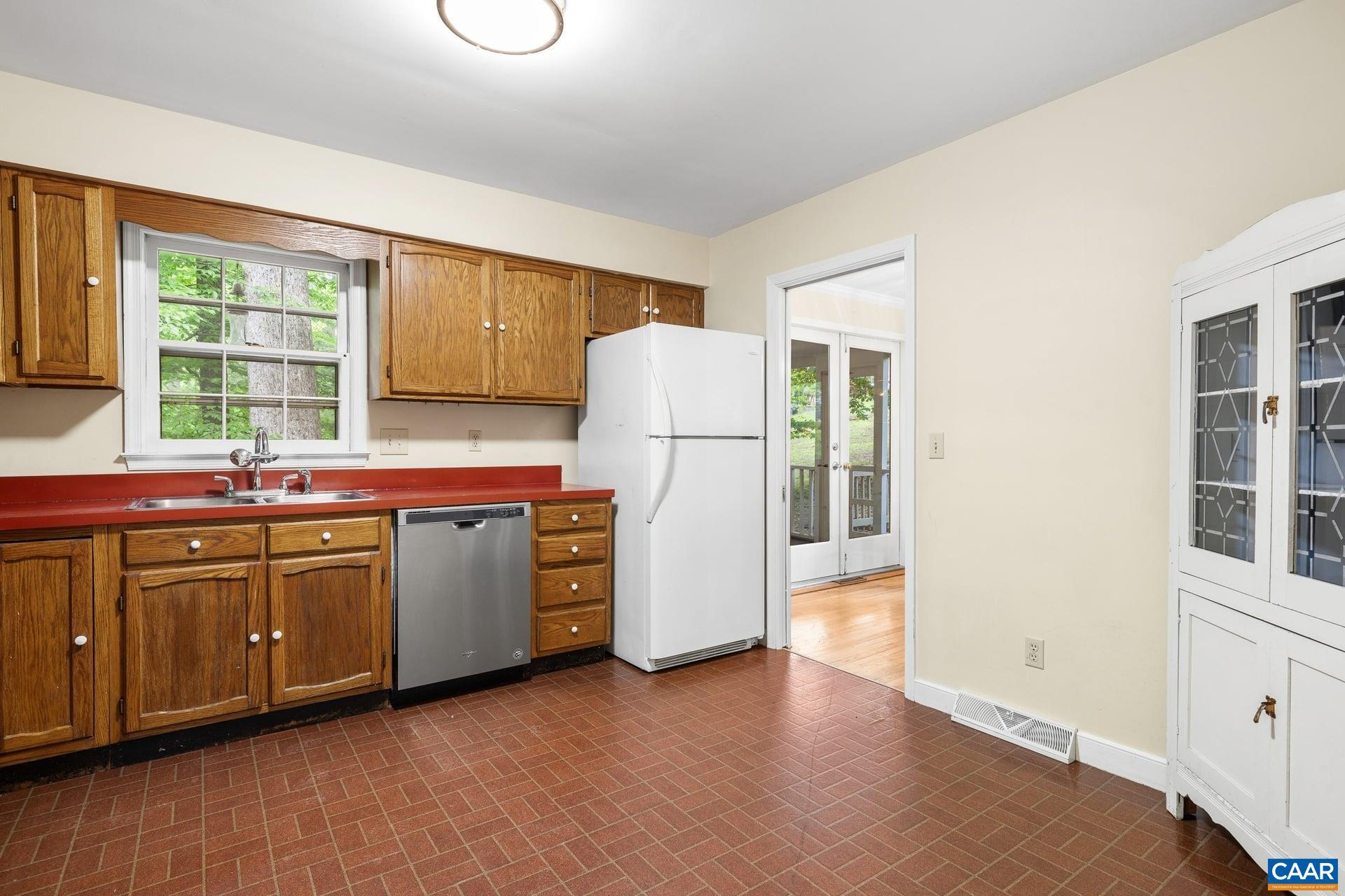 1092 TOWNE LN, CHARLOTTESVILLE, Virginia 22901, 4 Bedrooms Bedrooms, ,3 BathroomsBathrooms,Residential,1092 TOWNE LN,677242 MLS # 677242