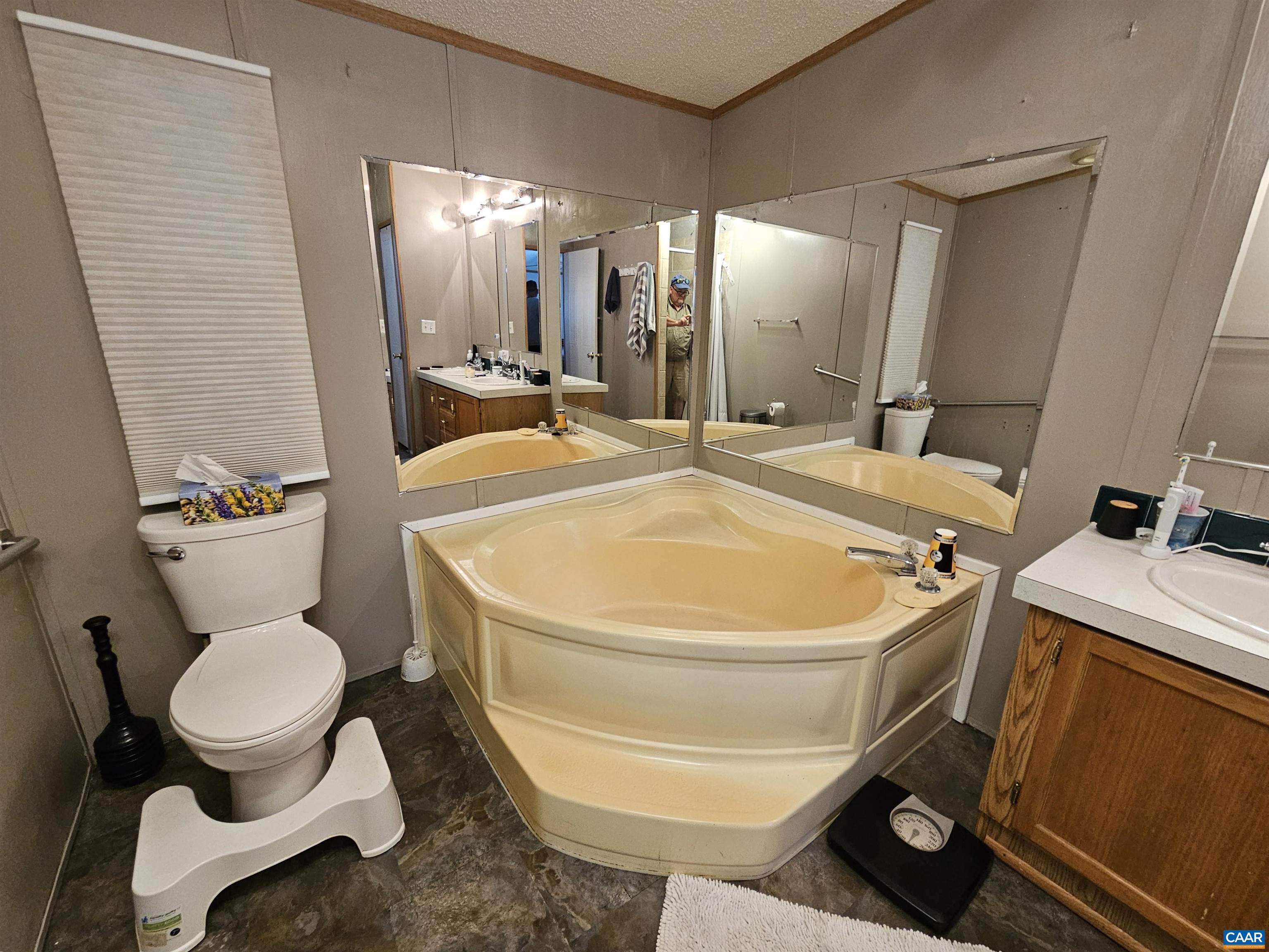 981 SCOTTS BOTTOM RD, DILLWYN, Virginia 23936, 3 Bedrooms Bedrooms, ,2 BathroomsBathrooms,Residential,981 SCOTTS BOTTOM RD,677251 MLS # 677251