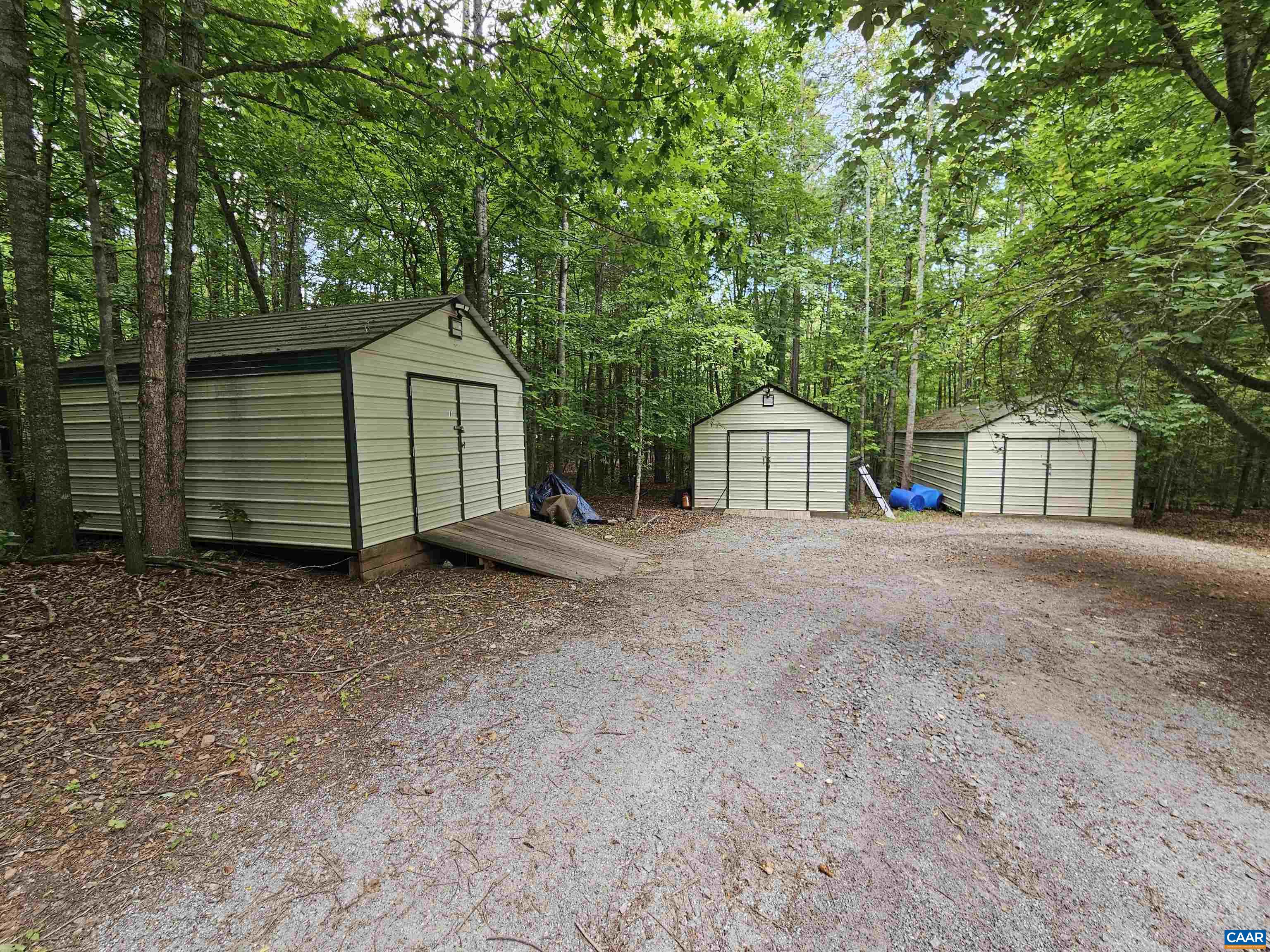 981 SCOTTS BOTTOM RD, DILLWYN, Virginia 23936, 3 Bedrooms Bedrooms, ,2 BathroomsBathrooms,Residential,981 SCOTTS BOTTOM RD,677251 MLS # 677251
