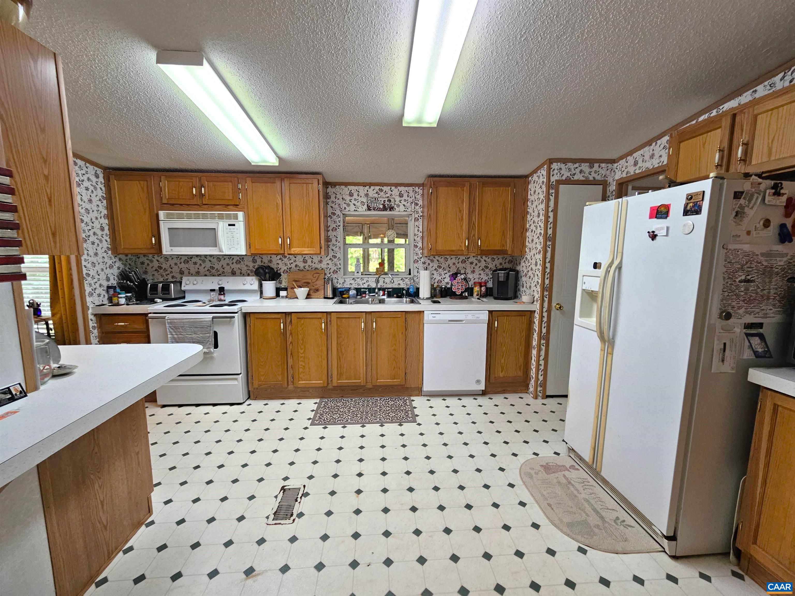 981 SCOTTS BOTTOM RD, DILLWYN, Virginia 23936, 3 Bedrooms Bedrooms, ,2 BathroomsBathrooms,Residential,981 SCOTTS BOTTOM RD,677251 MLS # 677251