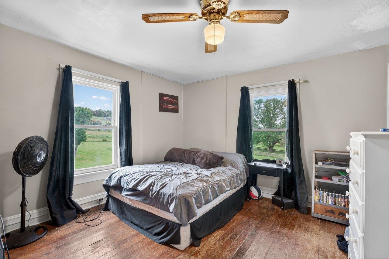 12953 NORTH VALLEY PIKE, TIMBERVILLE, Virginia 22853, 4 Bedrooms Bedrooms, ,1 BathroomBathrooms,Residential,12953 NORTH VALLEY PIKE,677253 MLS # 677253 12953 NORTH VALLEY PIKE, TIMBERVILLE, Virginia 22853, 4 Bedrooms Bedrooms, ,1 BathroomBathrooms,Residential,12953 NORTH VALLEY PIKE,677253 MLS # 677253