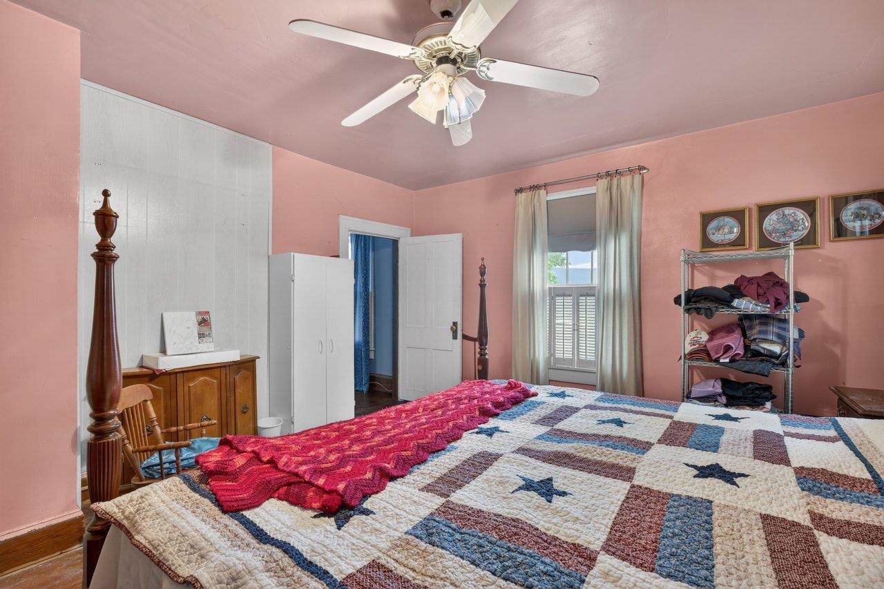12953 NORTH VALLEY PIKE, TIMBERVILLE, Virginia 22853, 4 Bedrooms Bedrooms, ,1 BathroomBathrooms,Residential,12953 NORTH VALLEY PIKE,677253 MLS # 677253 12953 NORTH VALLEY PIKE, TIMBERVILLE, Virginia 22853, 4 Bedrooms Bedrooms, ,1 BathroomBathrooms,Residential,12953 NORTH VALLEY PIKE,677253 MLS # 677253