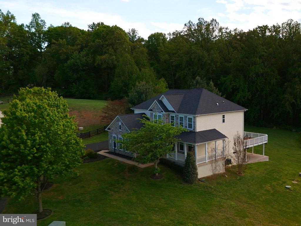 8091 SIDE HILL DR, WARRENTON, Virginia 20187, 5 Bedrooms Bedrooms, ,3 BathroomsBathrooms,Residential,8091 SIDE HILL DR,VAFQ2021896 MLS # VAFQ2021896
