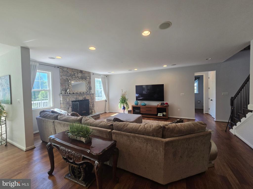 8091 SIDE HILL DR, WARRENTON, Virginia 20187, 5 Bedrooms Bedrooms, ,3 BathroomsBathrooms,Residential,8091 SIDE HILL DR,VAFQ2021896 MLS # VAFQ2021896 8091 SIDE HILL DR, WARRENTON, Virginia 20187, 5 Bedrooms Bedrooms, ,3 BathroomsBathrooms,Residential,8091 SIDE HILL DR,VAFQ2021896 MLS # VAFQ2021896