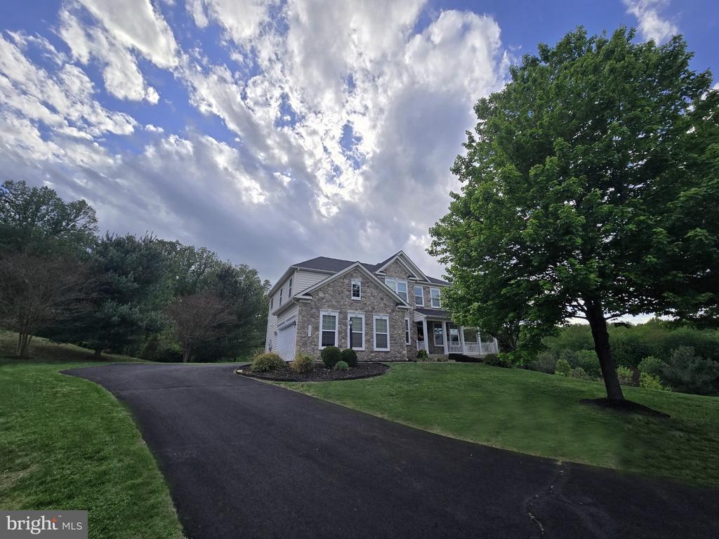 8091 SIDE HILL DR, WARRENTON, Virginia 20187, 5 Bedrooms Bedrooms, ,3 BathroomsBathrooms,Residential,8091 SIDE HILL DR,VAFQ2021896 MLS # VAFQ2021896 8091 SIDE HILL DR, WARRENTON, Virginia 20187, 5 Bedrooms Bedrooms, ,3 BathroomsBathrooms,Residential,8091 SIDE HILL DR,VAFQ2021896 MLS # VAFQ2021896