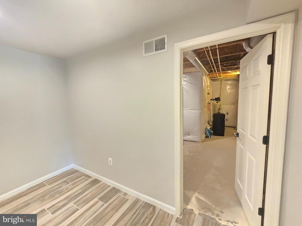 8091 SIDE HILL DR, WARRENTON, Virginia 20187, 5 Bedrooms Bedrooms, ,3 BathroomsBathrooms,Residential,8091 SIDE HILL DR,VAFQ2021896 MLS # VAFQ2021896 8091 SIDE HILL DR, WARRENTON, Virginia 20187, 5 Bedrooms Bedrooms, ,3 BathroomsBathrooms,Residential,8091 SIDE HILL DR,VAFQ2021896 MLS # VAFQ2021896