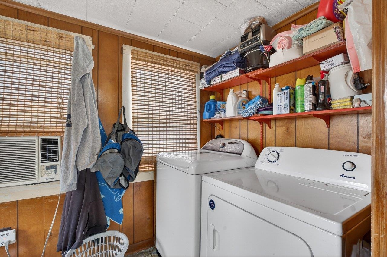 724 NEWTOWN RD, ELKTON, Virginia 22827, 3 Bedrooms Bedrooms, ,2 BathroomsBathrooms,Residential,724 NEWTOWN RD,677260 MLS # 677260 724 NEWTOWN RD, ELKTON, Virginia 22827, 3 Bedrooms Bedrooms, ,2 BathroomsBathrooms,Residential,724 NEWTOWN RD,677260 MLS # 677260