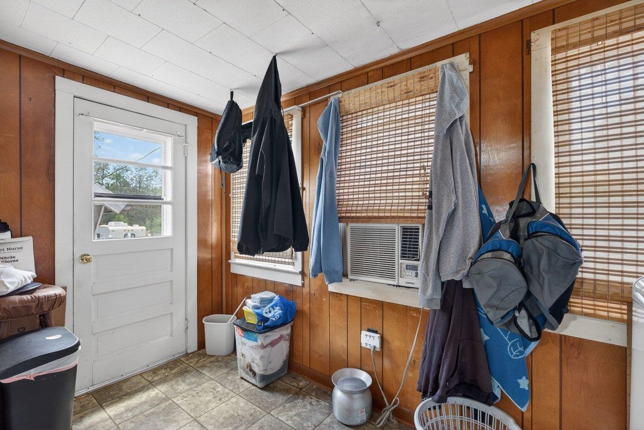 724 NEWTOWN RD, ELKTON, Virginia 22827, 3 Bedrooms Bedrooms, ,2 BathroomsBathrooms,Residential,724 NEWTOWN RD,677260 MLS # 677260 724 NEWTOWN RD, ELKTON, Virginia 22827, 3 Bedrooms Bedrooms, ,2 BathroomsBathrooms,Residential,724 NEWTOWN RD,677260 MLS # 677260