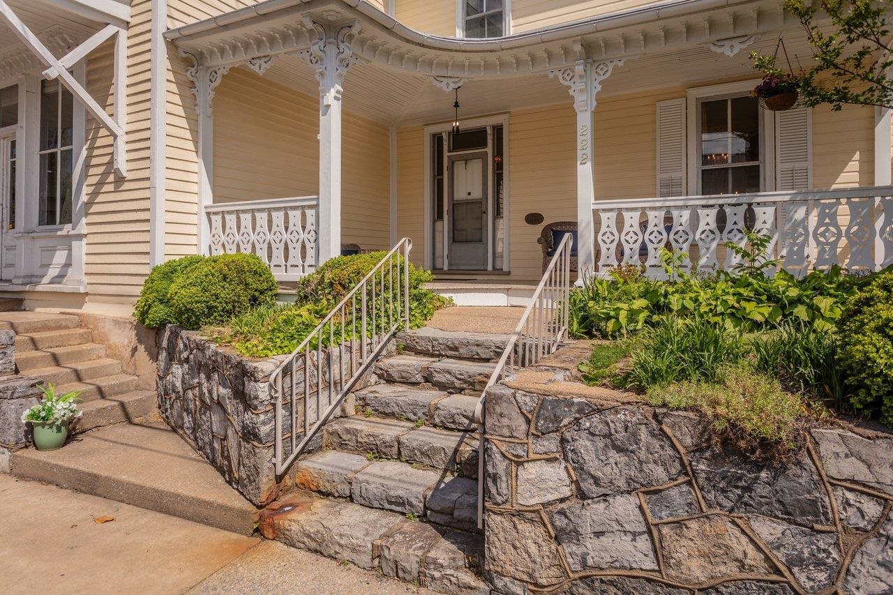 222 N MAIN ST, MOUNT CRAWFORD, Virginia 22841, 5 Bedrooms Bedrooms, ,2 BathroomsBathrooms,Residential,Mount Crawford General Store,222 N MAIN ST,677262 MLS # 677262