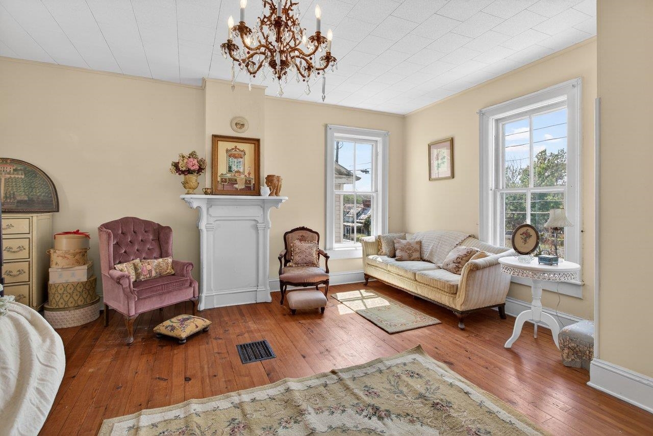 222 N MAIN ST, MOUNT CRAWFORD, Virginia 22841, 5 Bedrooms Bedrooms, ,2 BathroomsBathrooms,Residential,Mount Crawford General Store,222 N MAIN ST,677262 MLS # 677262