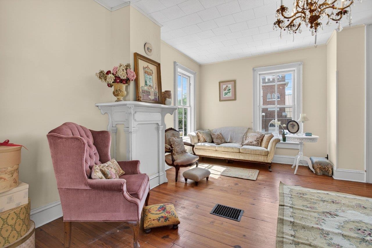 222 N MAIN ST, MOUNT CRAWFORD, Virginia 22841, 5 Bedrooms Bedrooms, ,2 BathroomsBathrooms,Residential,Mount Crawford General Store,222 N MAIN ST,677262 MLS # 677262